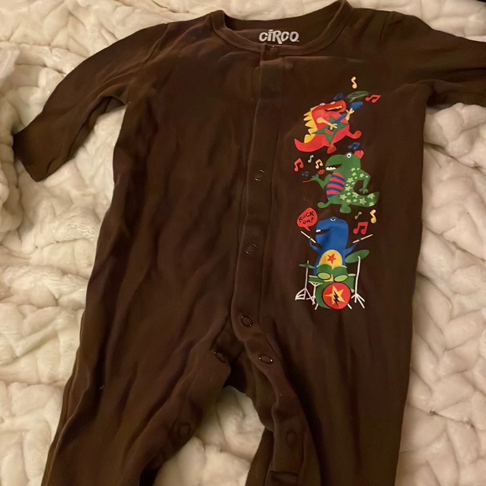 Baby boy Dino sleeper size 6 months brand Circo and has never been worn